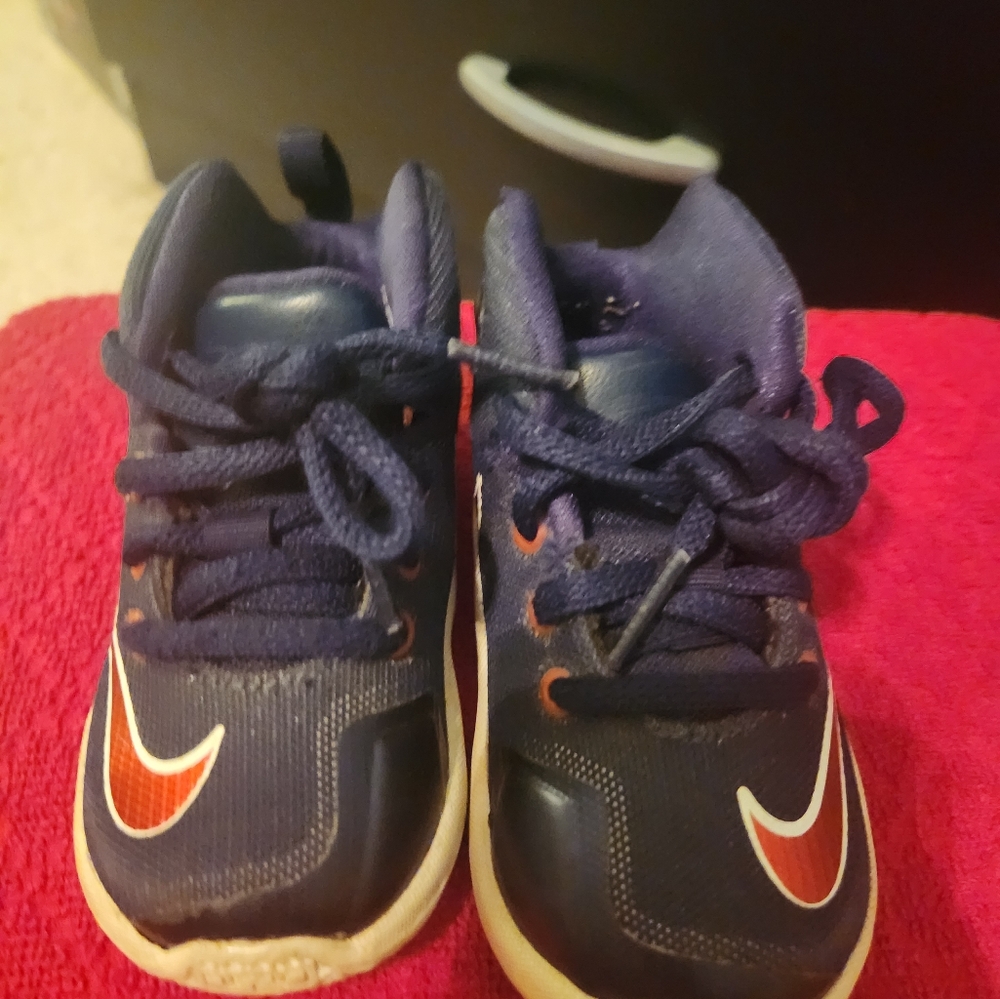 Nike Lebron James XIII